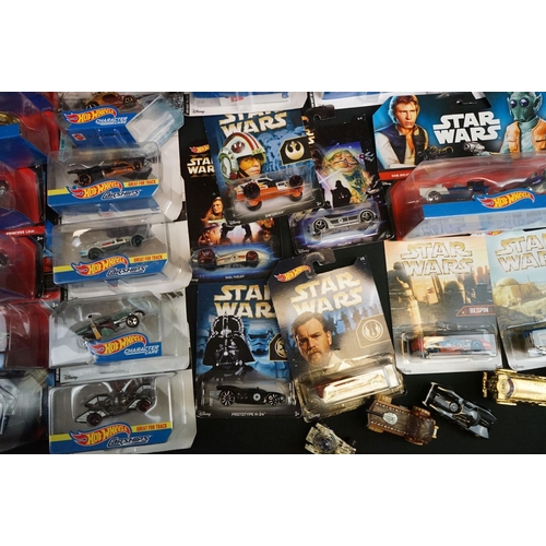 1336 - Star Wars - 40 carded Star Wars Hot Wheels diecast models to include double packs (Han Solo, Hoth, K... 