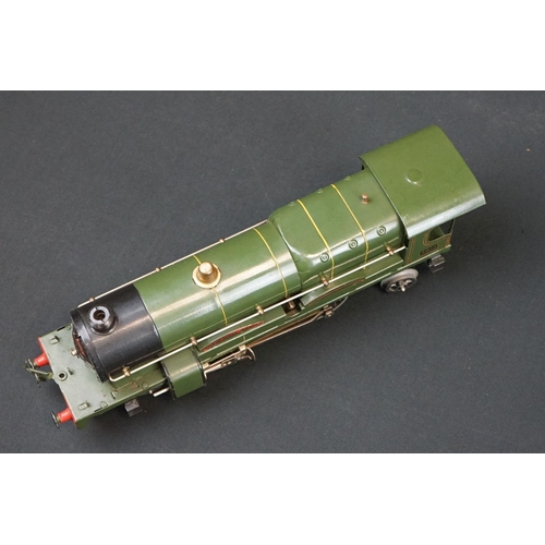 228 - Boxed Hornby O gauge No 3C Clockwork Locomotive Caerphilly Castle 4-4-2 with boxed No 2 Special GW T... 