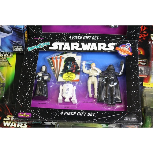 1458 - Star Wars - Collection of Star Wars figures to include 21 x carded Hasbro/Kenner figures (Luke Skywa... 