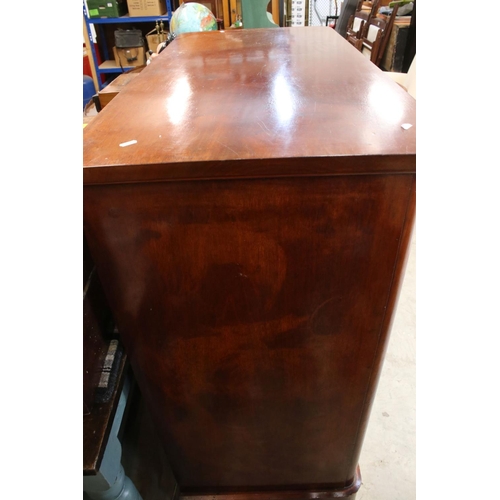 642 - Victorian Mahogany Chest of Two Short over Three Long Drawers, raised on a plinth base, 120cm long x... 