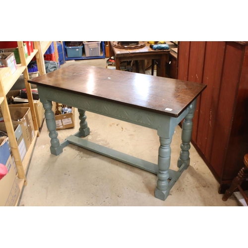 648 - Antique oak tavern table with drawer to end