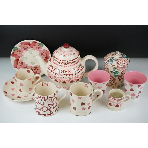 20 - Collection of 10 items of Emma Bridgewater, to include a 'Love' teapot & cover (19cm high), Spongewa... 