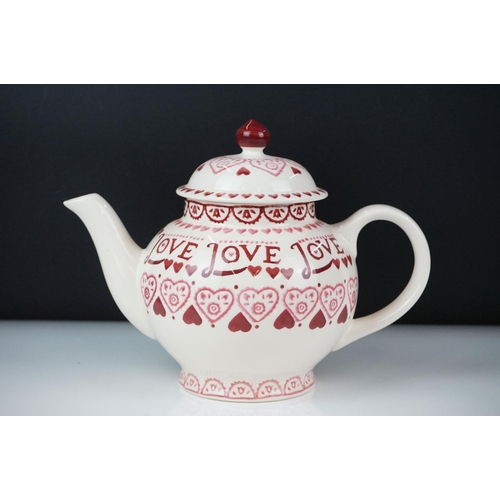 20 - Collection of 10 items of Emma Bridgewater, to include a 'Love' teapot & cover (19cm high), Spongewa... 