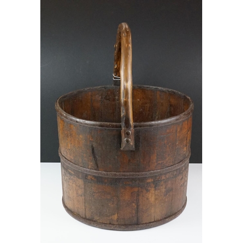 183 - Vintage wooden bucket