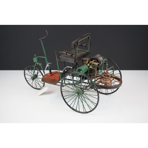 175 - Tinplate vintage car