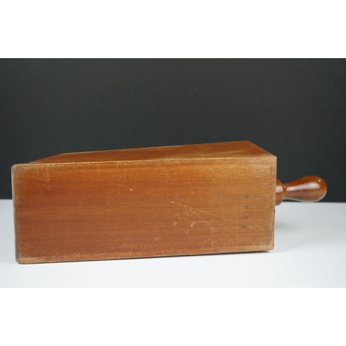 177 - Early 20th Century French wooden card tray stamped for JCST & Cie, Paris France. Licence exclusive -... 