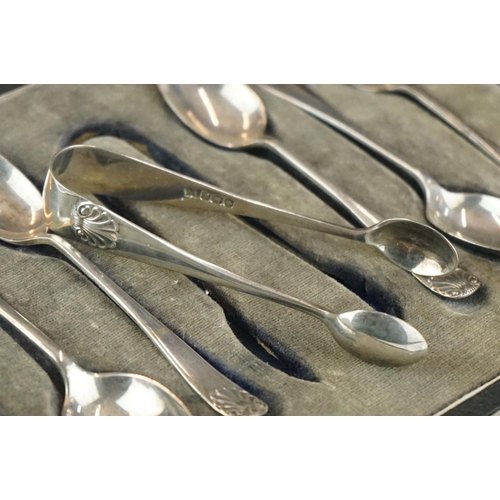 290 - A cased set of six fully hallmarked sterling silver teaspoons with sugar nips.