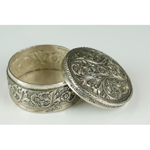 311 - A small collection of hallmarked sterling silver collectables to include candlesticks, napkin ring, ... 