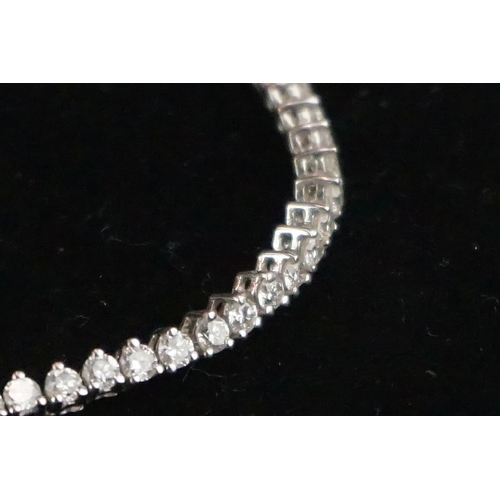 120 - Diamond riviere 18ct white gold necklace, comprising one hundred and seventy-nine small round brilli... 