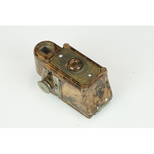 204 - A Vintage Bakelite Coronet Midget camera complete with case.