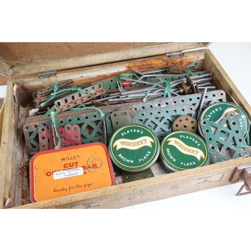 334 - A collection of three antique building block sets, all in original boxes with graphics to lids, incl... 