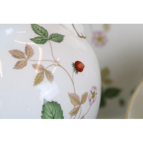 111 - Wedgwood ' Wild Strawberry ' pattern ceramics, over 75 pieces, to include 6 teacups (1 a/f) & saucer... 