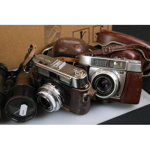 427 - Cameras and Accessories including Werra, Agfa, Yashica-M Cine Camera, Voigtlander, Minolta, etc plus... 