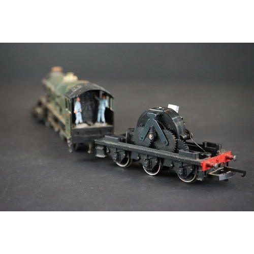 370 - Model train & carriage to include Triang & Lima