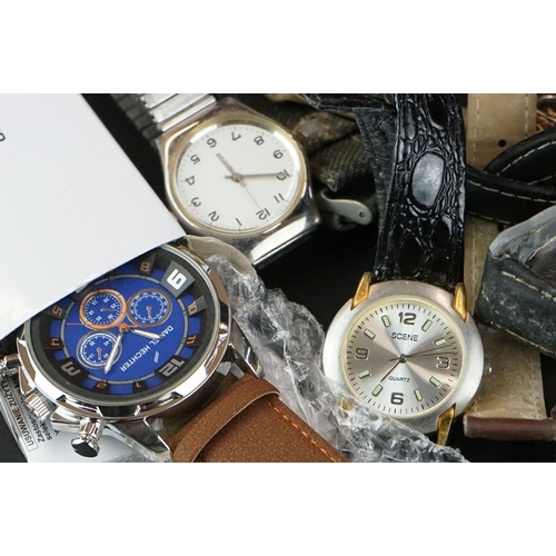 386 - A small collection of ladies and gents wristwatches to include vintage and contemporary examples.