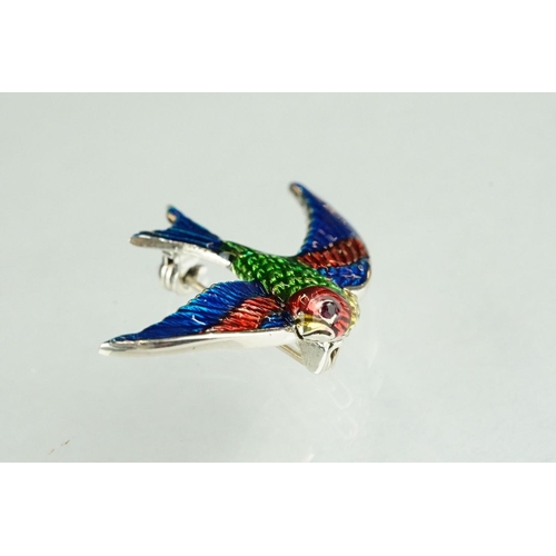 253 - Silver and enamel set swift bird pendant brooch