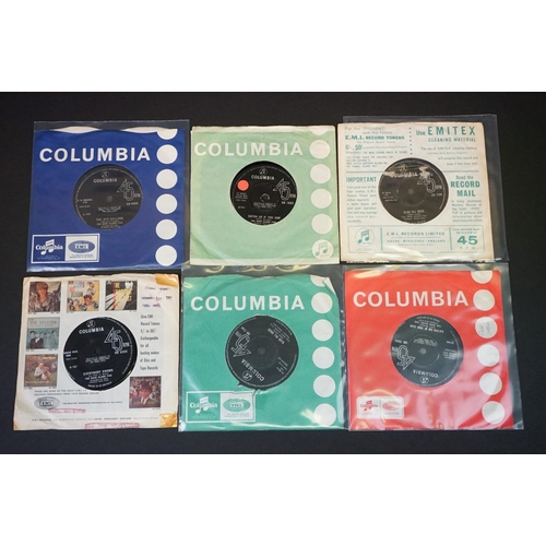 121 - Vinyl - over 30 original UK Beat and Mod 7” singles on Columbia Records, to include: Mickey Most (DB... 