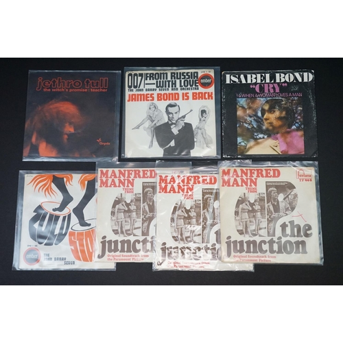 157 - Vinyl - 13 original UK singles with rare Picture Sleeves, to include : Fleetwood Mac -  The Green Ma... 