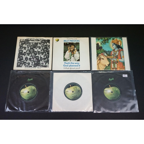 164 - Vinyl - The Beatles related - 14 singles on The Beatles - Apple Records, to include: Radah Krishna T... 