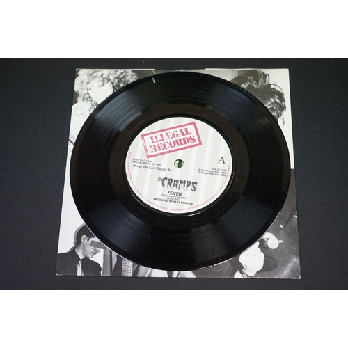 206 - Vinyl - The Cramps - 2 rare original UK pressing singles, including: Fever / Garbageman (Illegal Rec... 