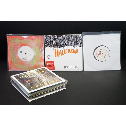 221 - Vinyl - 15 2000s Indie / Alternative singles, including rarities & coloured vinyl, to include: The W... 