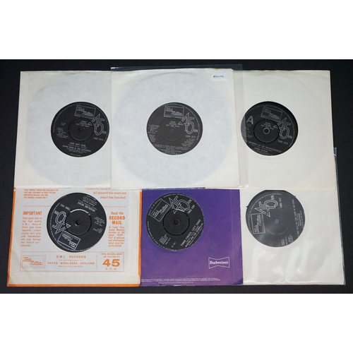 235 - Vinyl - 16 Motown Records / Northern Soul original UK pressing singles from the TMG 900 series and a... 