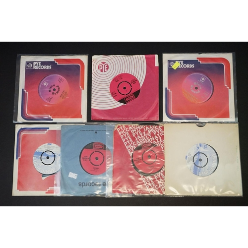 238 - Vinyl - 29 original UK pressings Northern Soul Singles on Pye Records and related labels, including ... 