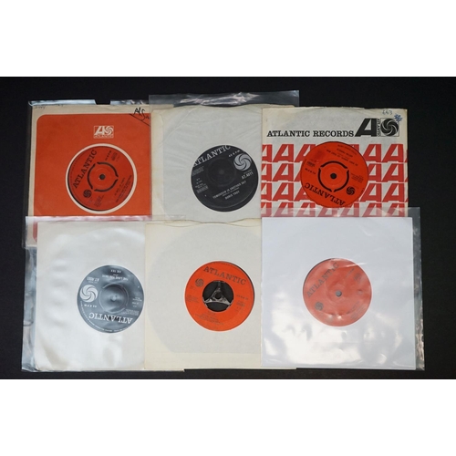 239 - Vinyl - 23 original UK pressings Northern Soul singles on Atlantic Records, including rarities, to i... 