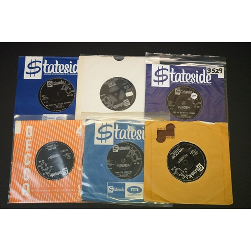 243 - Vinyl - 19 original UK 1960s pressings Northern Soul / Soul singles on Stateside Records, and Columb... 