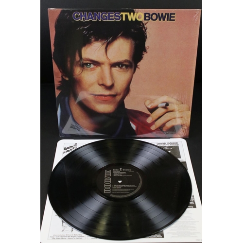 2 - Vinyl - David Bowe Changes Two x 2, one sealed the other opened and appearing unplayed.