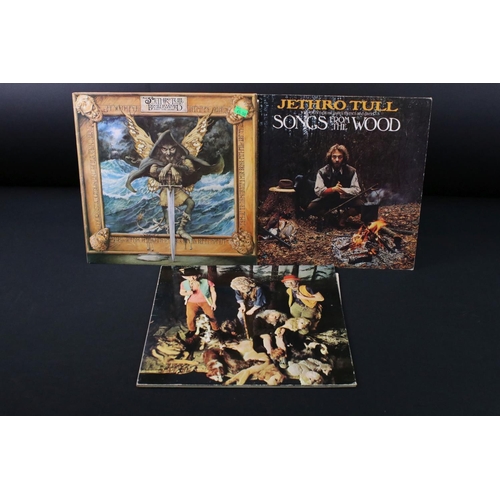 23 - Vinyl - 11 Jethro Tull LP's to include This Was ILP 985 (mono with pink label and small orange and b... 