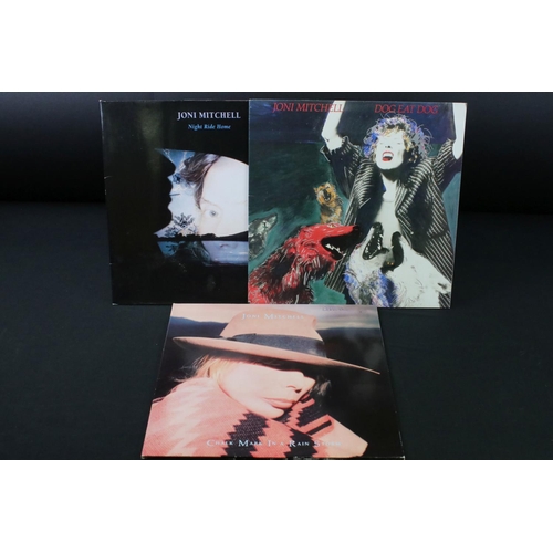 24 - Vinyl - 16 Joni Mitchell LP's to include Clouds on Reprise Records – RSLP 6341 with insert, textured... 