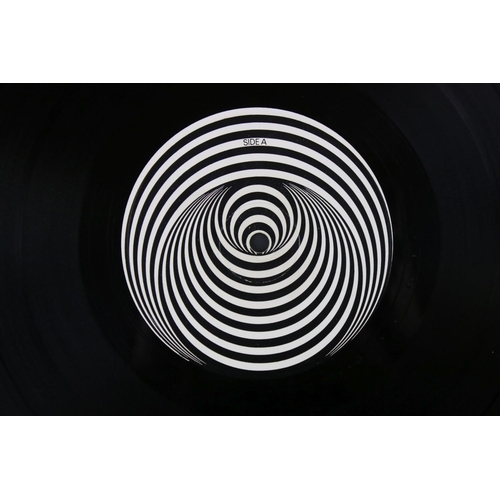 3 - Vinyl - Black Sabbath Self Titled on Vertigo VO6, large swirl label with Dunbar credit for warning, ... 