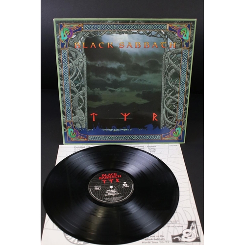 5 - Vinyl - 3 Black Sabbath LP's to include Technical Ecstasy (9102 750) price sticker to front, insert ... 