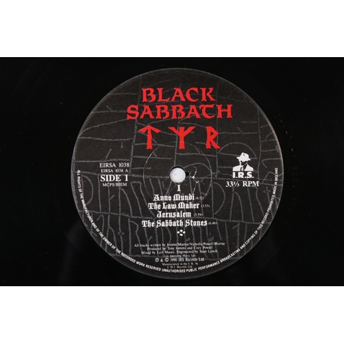 5 - Vinyl - 3 Black Sabbath LP's to include Technical Ecstasy (9102 750) price sticker to front, insert ... 