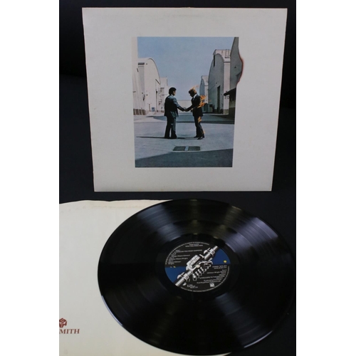 8 - Vinyl - 8 Pink Floyd LPs to include Atom Heart Mother (Italian press), The Division Bell, Animals, T... 