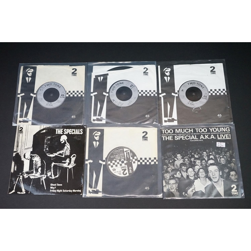 286 - Vinyl - 24 UK original pressings, 2-Tone / Ska singles to include: The Specials (10 singles), The Se... 