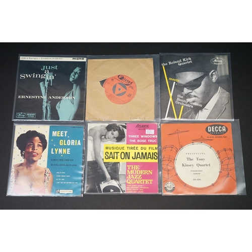 289 - Vinyl - 35 Original Jazz EP’s on various labels to include: Bobby Jaspar & Blossom Dearie (Felsted R... 