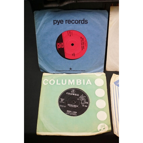 304 - Vinyl - Over 250 mainly UK pressing Mod, Beat & Pop 1960's 7