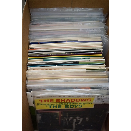 319 - Vinyl - Approx 70 EP's mainly 1950's & 60's including The Animals, The Big Three, Freddie & The Drea... 