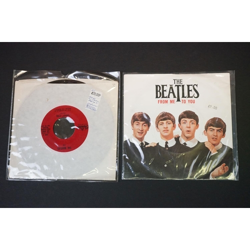 324 - Vinyl - The Beatles - 10 rarities 7” singles, to include: Love Me Do (original UK 1st pressing Red P... 