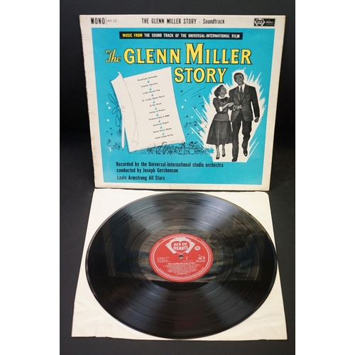 361 - Vinyl - 7 LP's and one shaped disc to include The Beatles Help! (PMC 1255) Mono.  Sold In UK and The... 