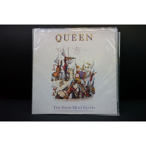 372 - Vinyl - 13 Queen & related 12