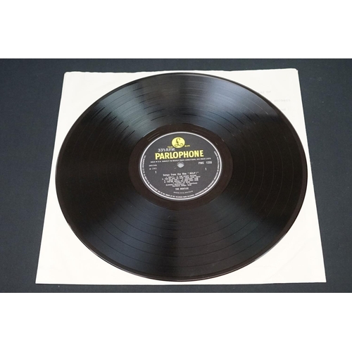 376 - Vinyl - The Beatles 3 LP's to include Help (PMC 1255) Sold In UK and The Gramophone Co Ltd to label,... 