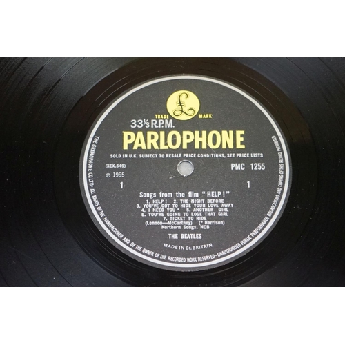 376 - Vinyl - The Beatles 3 LP's to include Help (PMC 1255) Sold In UK and The Gramophone Co Ltd to label,... 