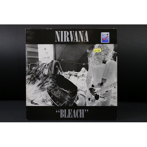 70 - Vinyl - Nirvana Bleach on Geffen Records GEF-24433 1992 resissue.  Sleeve Ex with very slight shelfw... 