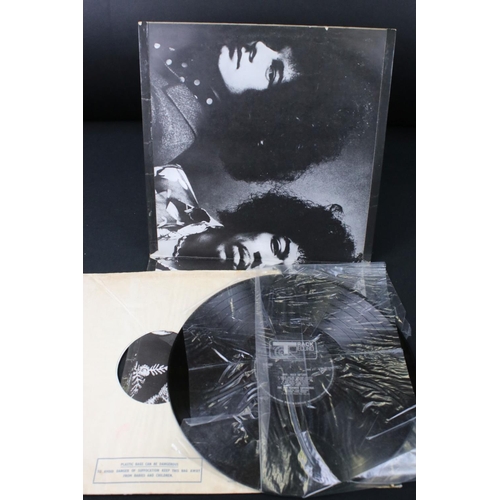 77 - Vinyl - 2 Copies of Jimi Hendrix Axis Bold As Love to include 612003 mono on Track A1 B1 matrices, l... 