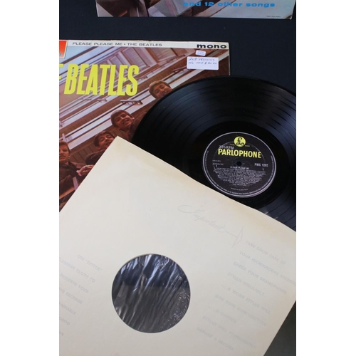 78 - Vinyl - 5 The Beatles LPs to include Please Please Me x 3 (2 x PMC 1202 and 1 x PCS 3042), Abbey Roa... 