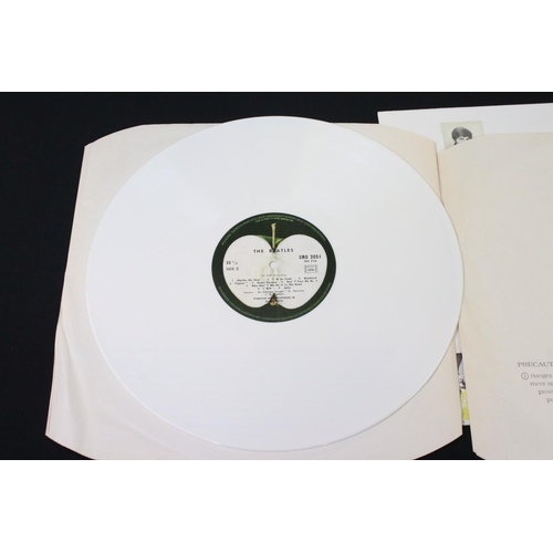 80 - Vinyl - The Beatles White Album SMO 2051/2 stereo French pressing on Pathe Marconi.  White vinyl, si... 