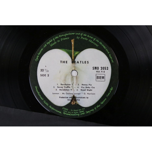 81 - Vinyl - The Beatles White Album SMO 2051/2 stereo French pressing No. 3032518 on Pathe Marconi.  Top... 